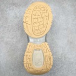 2025年1月31日新品入荷 MLB New York Yankees Curve Runner スニーカー/ランニングシューズ/カジュアルシューズ