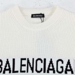 BALENCIAGA- BALENCIAGA 23SS秋冬新作胸ロゴ丸首セーター