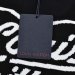 Louis Vuitton-ルイ?ヴィトン24ssハートニット長袖セーターです