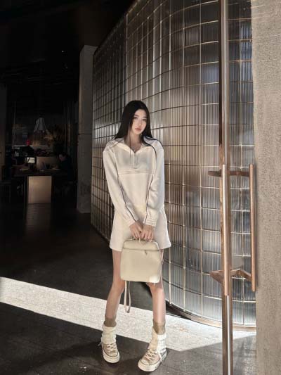 2025年2月3日新品Gucci 上下セット can工場