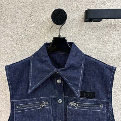 2025年2月4日新品入荷Christian Dior 丈の短いデニムのベスト can 工場