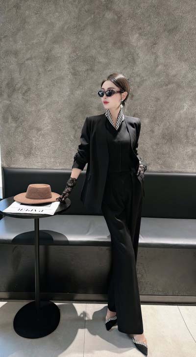 2025年2月5日新作chanelコート