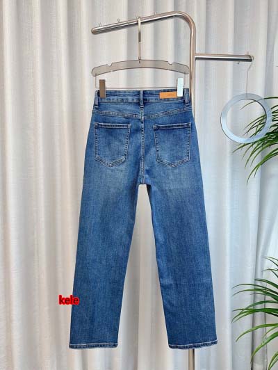 2025年2月11日高品質新商品入荷セリーヌジーンズ  kele 工場