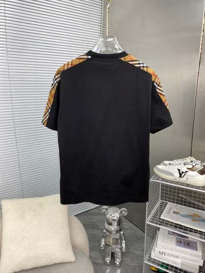 BURBERRYTシャツ2025年2月15日発売  dtai 工場