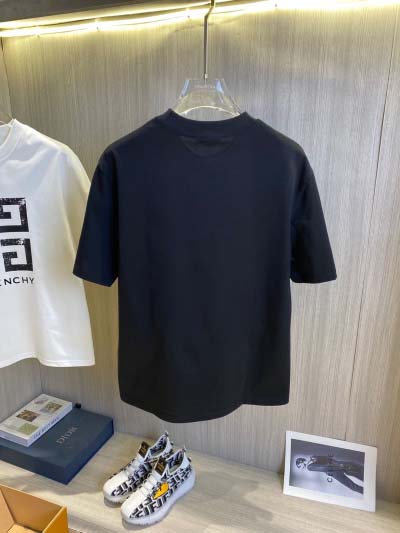 2025年2月16日高品質新品BURBERRY半袖Tシャツ  dtai 工場