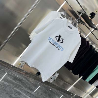 2025年2月23日高品質新品VETEMENTS 半袖Tシャツ  FF工場