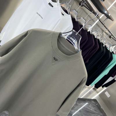 2025年2月23日高品質新品PRADA半袖Tシャツ  FF工場