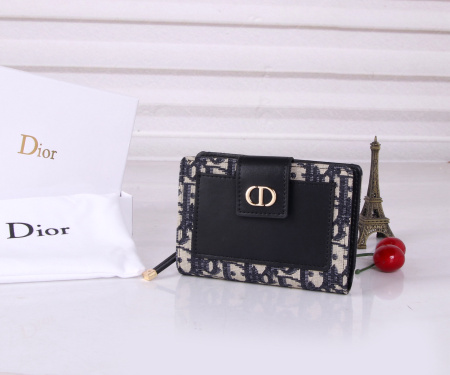 2025年2月24日早春新品Dior  13.5*9.5*3.5  財布 zy工場