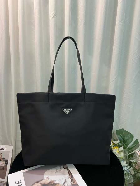 2025年2月26日新品pradaショッピングバッグ zy工場38.32.16cm
