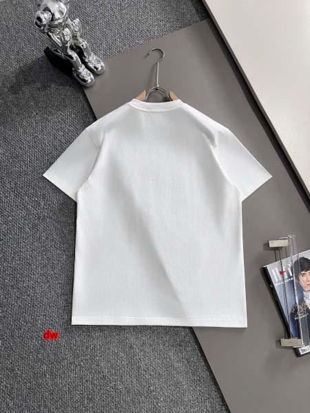 2025年2月28日高品質新品prada半袖 tシャツDW工場