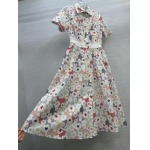 春先のシャネルのコットン半袖ドレス_。