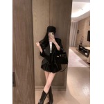2025年2月3日新作入荷 valentino スーツ