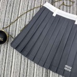 2025年2月4日新商品入荷MiuMiuハーフスカートcan 工場