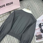 2025年2月4日新作MiuMiuコートを発売しますcan 工場