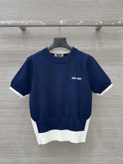 2025年2月5日新商品「miumiu」ニットの半袖上着