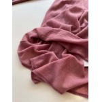 2025年2月5日Christian Diorの新商品 ウールとカシミヤの丸首の上着
