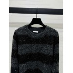 2025年2月5日の新着商品 Fendi ストライプのセーター