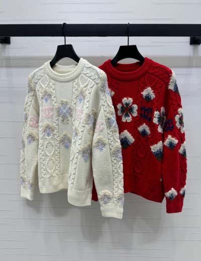 2025年2月7日新作chanelセーターです