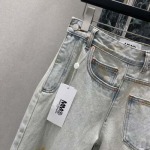 2025年2月7日新作MM6 Maison Margielaジーンズです