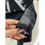 2025年2月11日Balenciagaの新着半袖  kele 工場