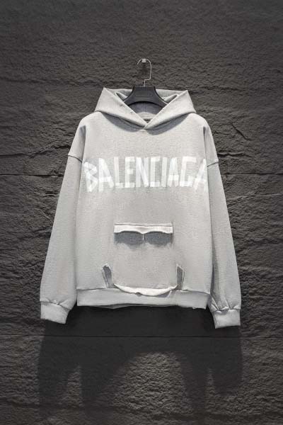 2025年2月13日新商品Balenciagaのパーカー H...