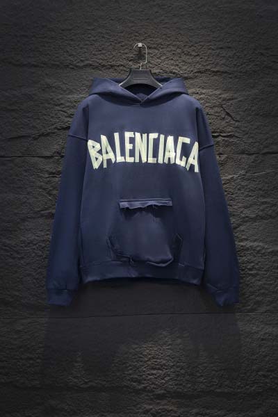 2025年2月13日新商品Balenciagaのパーカー H...