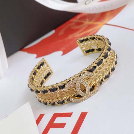 2025年3月7日入荷新品Chanelブレスレットギフト/誕生日/記念品/xin工場