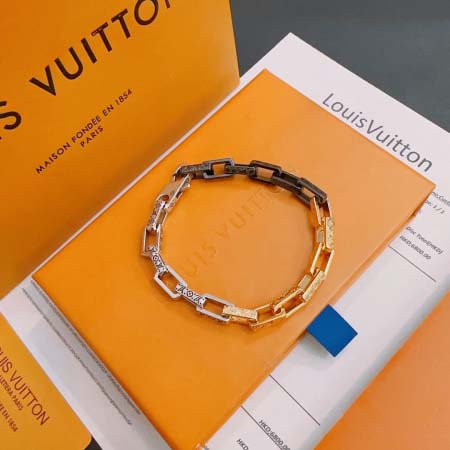 2025年3月9日入荷新品Louis Vuittonブレスレットギフト/誕生日/記念品/アクセサリーxin工場