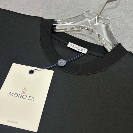 2025年3月12日春夏高品質新品MONCLER半袖Tシャツqishang工場