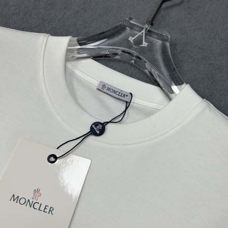 2025年3月12日春夏高品質新品MONCLER半袖Tシャツqishang工場