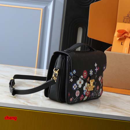 2025年3月16日 ルイヴィトン新品 M40780 M41487  POCHETTE MéTIS Pochette Métis   Monogram Empreinte 25 x 19 x 7