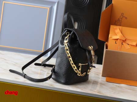 2025年3月16日 ルイヴィトン新品 M13357 M13358 M13387 M13389 Coussin Backpack  Coussin   Monogram  LV    Coussin 21.0 x 26.0 x 10.0