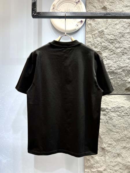 2025年3月19日高品質新作celine半袖Tシャツ HoHo工場
