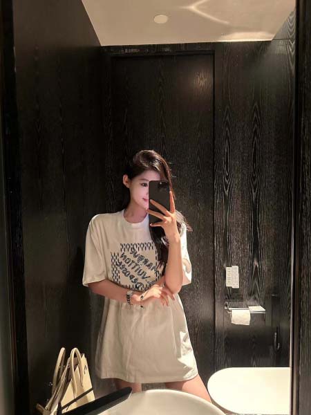 2025年3月19日入荷春夏新作Louis Vuitton半袖 tシャツ can工場