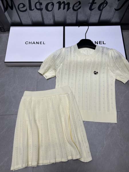 2025年3月23日入荷春夏新作Chanel ニット半袖 Tシャツ  can工場