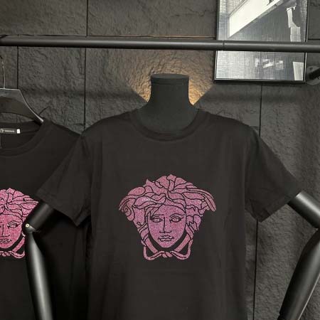 2025年3月23日入荷春夏新作Versace半袖 Tシャツ can工場