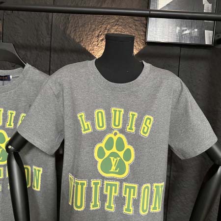 2025年3月23日入荷春夏新作Louis Vuitton半袖 Tシャツ can工場