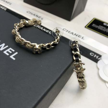 2025年3月7日入荷新品Chanelピアスギフト/誕生日/...