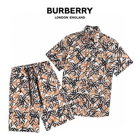 2025年3月12日春夏新品Burberry半袖上下セット ...