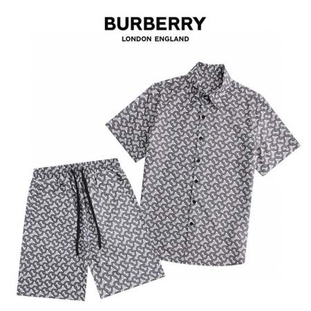 2025年3月12日春夏新品Burberry半袖上下セット ...