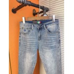 2025年3月21日早春新作ARMANIジーパン luols工場