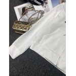 2025年3月19日入荷春夏新作Prada can工場