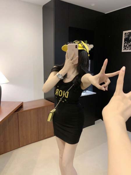 2025年3月23日入荷春夏新作Christian Dior...