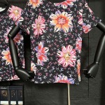 2025年3月23日入荷春夏新作Chanel半袖 Tシャツ can工場