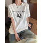 2025年3月23日入荷春夏新作Christian Dior半袖 Tシャツ  can工場