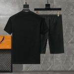2025年3月25日入荷春夏新作Gucci半袖 セット上下shun工場