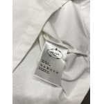 2025年3月27日入荷春夏高品質新作Prada半袖 tシャツTF工場
