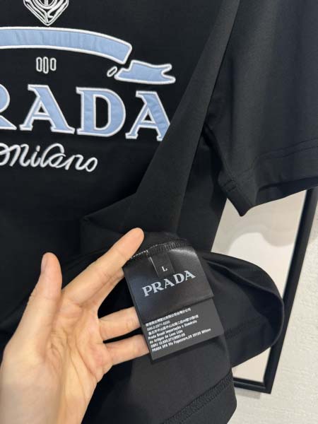 2025年4月4日入荷新作Prada半袖 Tシャツ高級品/LD工場