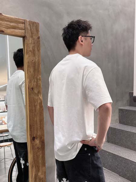2025年4月6日入荷新作Prada半袖 Tシャツ高級品/LD工場