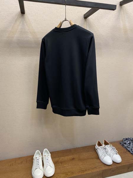 2025年4月19日入荷新作Fendiスウェット 超厳選★誕生日プレゼント/結婚祝い/内祝い/贈り物/YI+YI工場S-XXL